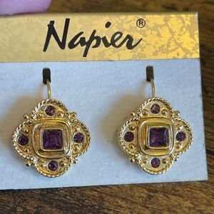 NWT Vintage Napier Gold tone Purple Earrings